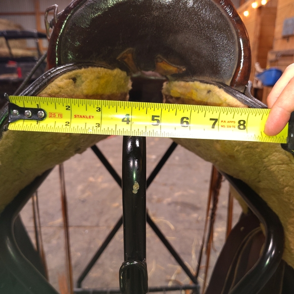 Premium Dark Brown Leather Saddle - Picture 10 of 11